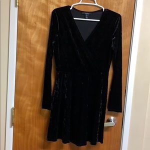 Black long sleeve dress
